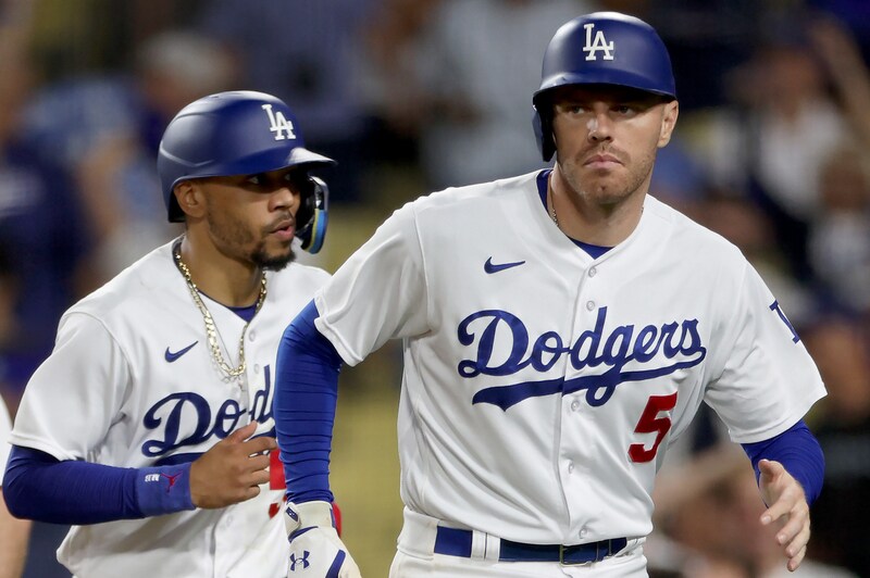 「今日違うのか？」ドジャース、３番打者を“ベッツ→フリーマン”に変更　ロバーツ監督の采配にファン歓喜「大成功じゃん」「効果出てる」