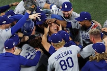 【ワールドシリーズ】すべてはチャンピオンリングのため――傷だらけの男たちの意地と情熱が交差した壮絶な死闘＜SLUGGER＞