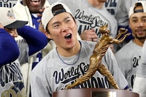 「答えは山本由伸だ」投打の主要スタッツはブルージェイズ優位なのに…「なぜドジャースが優勝できたのか？」