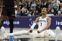 キャリア同時点の「レブロンより得点を取り、オラジュワンより多くのブロックを記録」。ウェンバンヤマの“怪物”ぶりを示す驚愕データ＜DUNKSHOOT＞