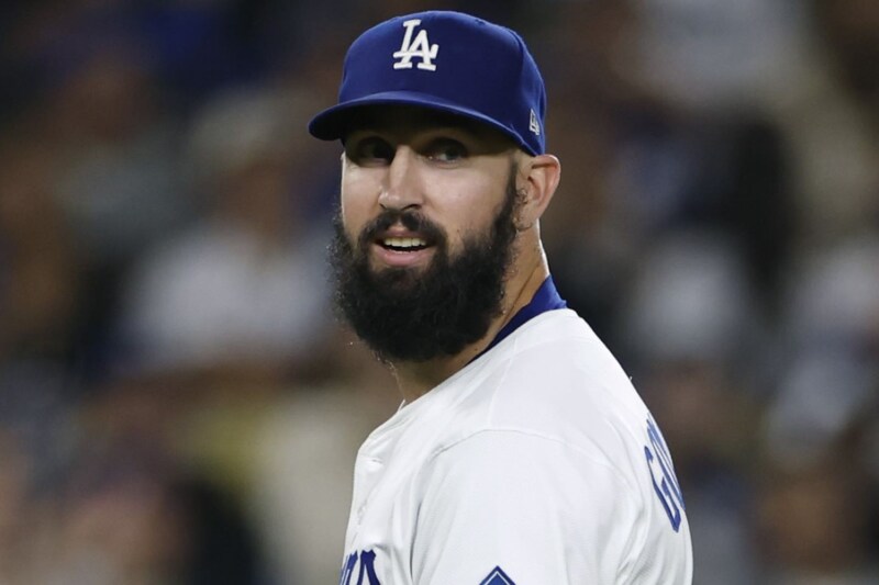 オールスター投手が戦力外に…TJ手術、度重なる故障を乗り越えた右腕にドジャースがDFA通告