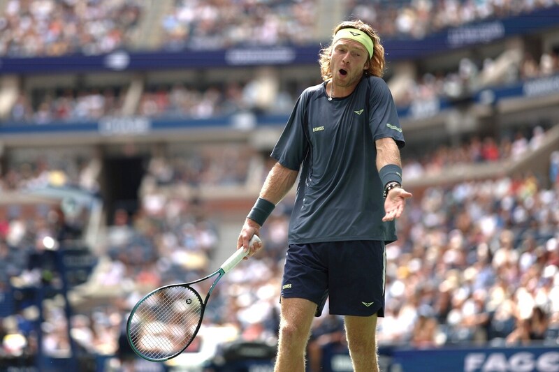 【１日３分間のメンタル強化法 第51回】ネガティブが止まらない時こそ…“最高のスイッチ”でプレーを立て直せ！＜SMASH＞