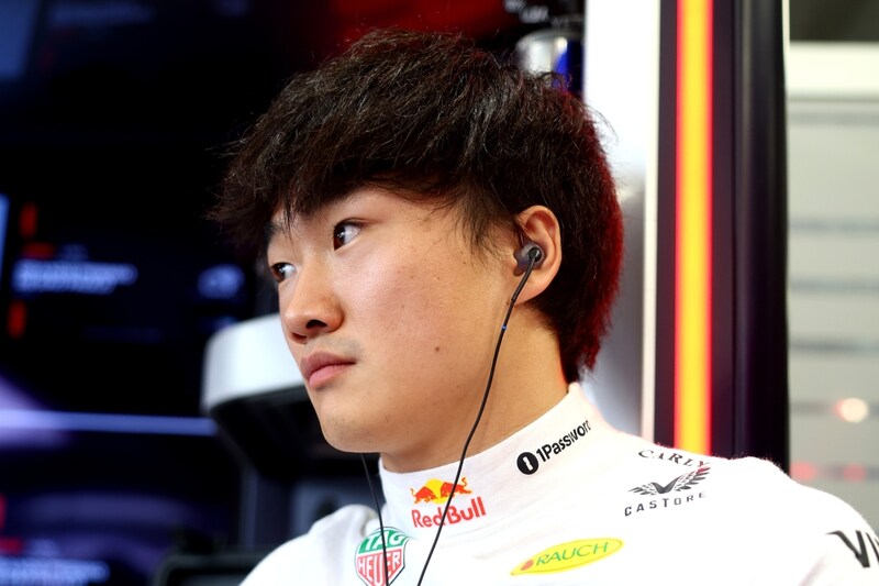 困惑の角田裕毅「決定的な理由が見つからない」ブラジルGP初日クラッシュ＆SQ１敗退　専門メディアは「週末のスタートは散々なもの」