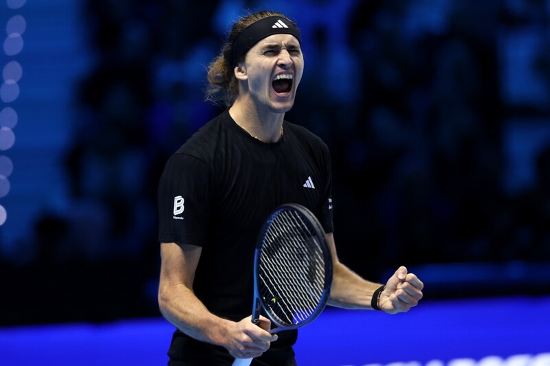 ケガの不安を抱えるズベレフが最終戦初戦勝利! サービス好調で「やるべきことをしっかりやれて満足」と手応え<SMASH>