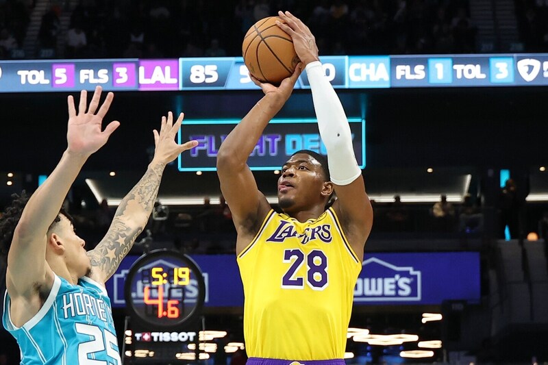 【NBA】八村塁、後半だけで17得点、計21得点の活躍でレイカーズの勝利に貢献！次戦は王者サンダーと激突＜DUNKSHOOT＞