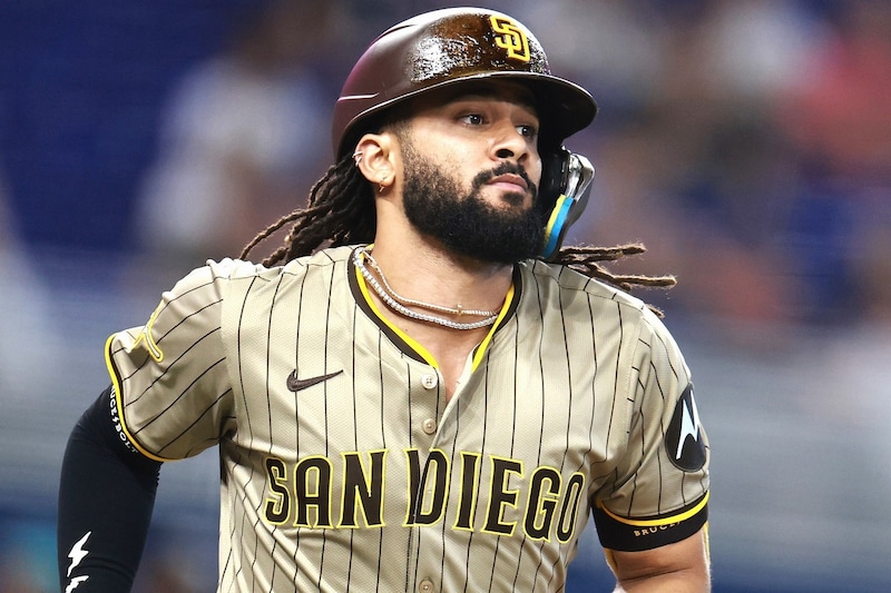 タティースJr.がドジャースに電撃移籍？　米メディアがトレード候補に「外野手不足と潤沢なファーム」米記者は「リーズナブルな契約」