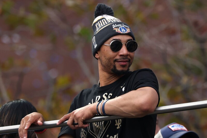 「やばすぎ！」業界アナリストもド軍ベッツのプロ級の腕前に驚嘆！ MLB識者は「信じられない」と多才さに脱帽