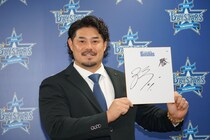 【DeNA】サードで１年間レギュラーを！ 宮﨑敏郎が現状維持の２億円でサイン　来季へ決意「波、幅をなるべく少なくしたい」