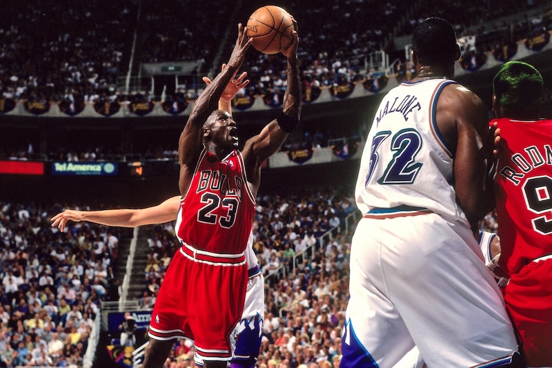 ジョーダン伝説のラストショットから27年――ジャズ本拠地のWi-Fiに刻まれる“神様”への恨み節<DUNKSHOOT>