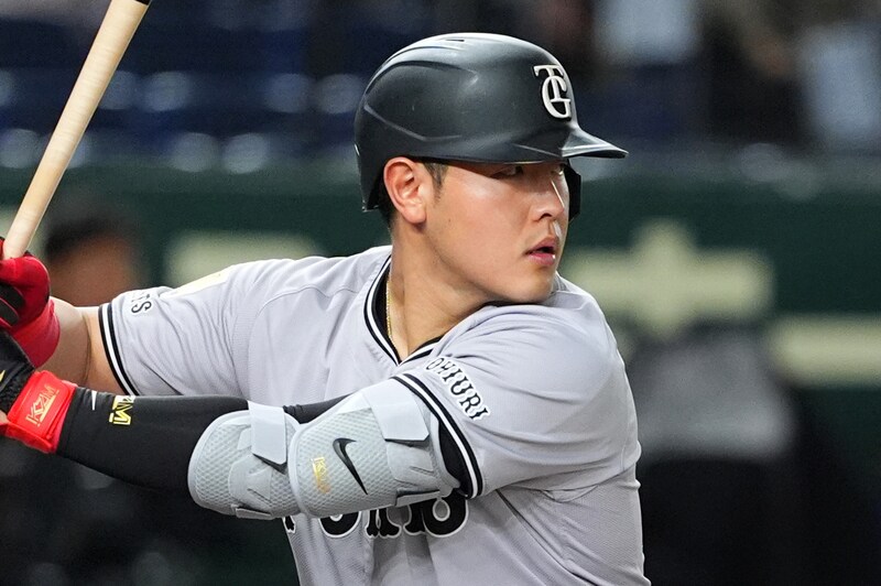 「こんな美人が東京ドームに...」観客席にいた巨人ユニ姿の“若手女優”にネット騒然「えっ⁉」「似合ってて可愛い」