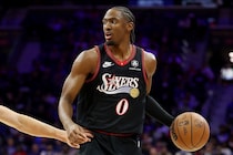 マキシーがキャリアハイの54得点！平均出場時間はリーグ唯一の40分台も関係なし「勝つために長くプレーしなければならないなら、そうするだけ」＜DUNKSHOOT＞