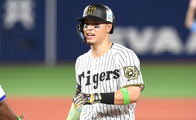 阪神・佐藤輝明がMVP！ ダントツ二冠王で優勝に貢献「ホンマに嬉しい」ファン熱狂「最高やね、おめでとう」「超投高時代＆超投手有利球場でこれだもん」