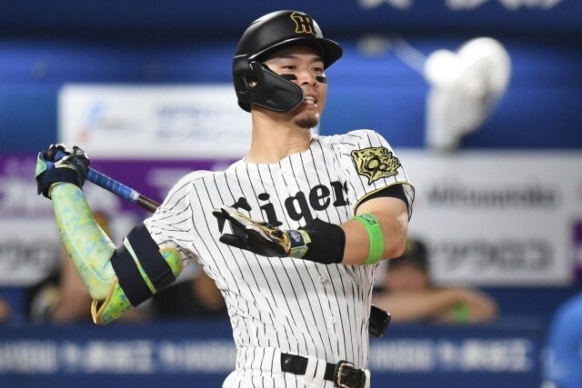 セ・リーグのMVPは本塁打王＆打点王の佐藤輝明！ 53試合で防御率0.17の石井大智との“差”に元最多セーブ王が見解「ホームランが30本台だったらたぶん…」