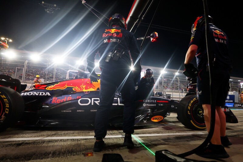 角田裕毅、スプリント予選で証明した5番グリッド獲得 快走の裏側支えたチーム動画に日本人感動「こんなん泣く」「みんなのパワーをもらって…」