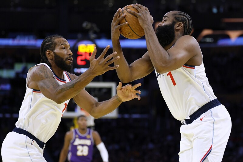 「彼以上に責任がある人間はいない」クリッパーズ不振の原因はフロントにあり？球団OBが指摘「もう潮時だ」＜DUNKSHOOT＞