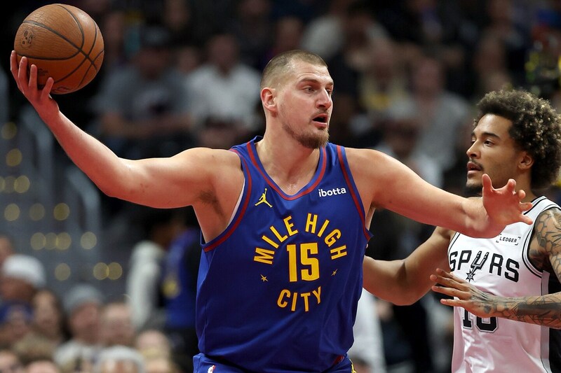 「選手たちはどんどん上達している」元NBAコーチがGOAT論争に新風「もし１人選ぶならヨキッチ」＜DUNKSHOOT＞