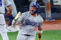 ロハス本人がドジャース残留を報告「ただひとつの目標、３連覇のためだ」来季限りで引退「ここで終えられることを光栄に思う」