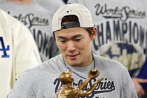 「すっごい仲間大集合」　山本由伸のワールドシリーズMVP祝賀会にダルビッシュ有が参加！　ネット歓喜「胸熱です」「わわわ！ダルさんもいる！」