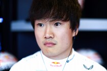 角田裕毅は17番手発進...２番手フェルスタッペンと0.857秒差　ランキング首位ノリスが断トツ、ピアストリは11番手【アブダビGP／FP2】