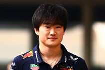 【F1】「もう１回タッグを組んでくれ！」角田裕毅、元僚友との“ヘルメット交換”２S公開にネット歓喜「泣かせないで」「なんて感動的な友情なんだ」