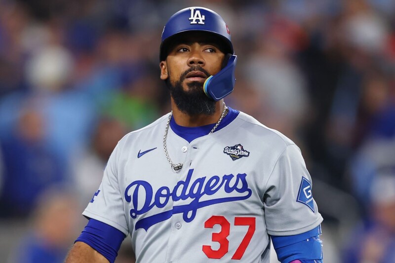 「絶対ないとは言い切れないが...」ド軍GMが移籍報道に言及 T・ヘルナンデス去就にロバーツ監督は「今は我々の右翼手」と強調