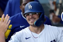 「扉を決して閉ざさない」ド軍フロントが明かすK・ヘルナンデス再契約の可能性　評価された"クラブハウス貢献度"と"柔軟性"