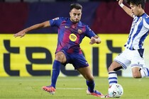 バルサの中盤に再編の波が！ ペドリの不動ぶり、エリク・ガルシアのマルチロール化、フェルミンの台頭が序列を揺るがす！ デ・ヨングやダニ・オルモの起用法にも変化が…