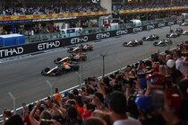 SNS総フォロワー数450万人超え!!  “韓国出身人気DJ”とF1アブダビGP生観戦したサッカー元ブラジル代表、ハリウッド俳優に大反響「すごすぎて言葉失った！」「まさかいるとは…」