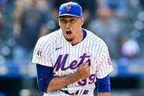 「また大金を払ったのか」メッツ守護神を獲得したドジャースにMLBファン激怒「才能を独占するのは大問題」「恐ろしいことに補強はまだ終わっていない可能性高い」