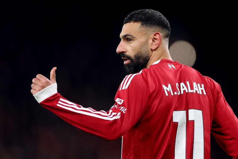 サラー衝撃の“7分半激白”でリバプール大炎上!! 地元紙は「核爆弾級の計画的反乱」と断罪、退団カウントダウンへ