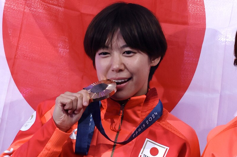 「めっちゃカワイイ!」フェンシング宮脇花綸、元テレ朝人気女子アナと微笑むツーショット公開「はじめての挑戦でドキドキでしたが...」
