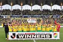 Jリーグに届いた17年ぶり朗報　オシム・チルドレンが嚙みしめた“40秒の沈黙”にサポ感涙「泣いちゃう」「全てを物語る」