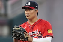 ブレーブスがキム・ハソンと１年約31億円で再契約！ “PS奪還”へ重要ピースに「素晴らしい守備」「一緒に突き進もう」地元ファン歓喜