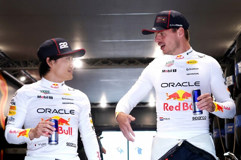 「ユウキの加入で、我々のマシンが難しいと明らかに」　フェルスタッペン、角田の“苦戦ぶり”を振り返る「特にシーズン後半は...」【F1】