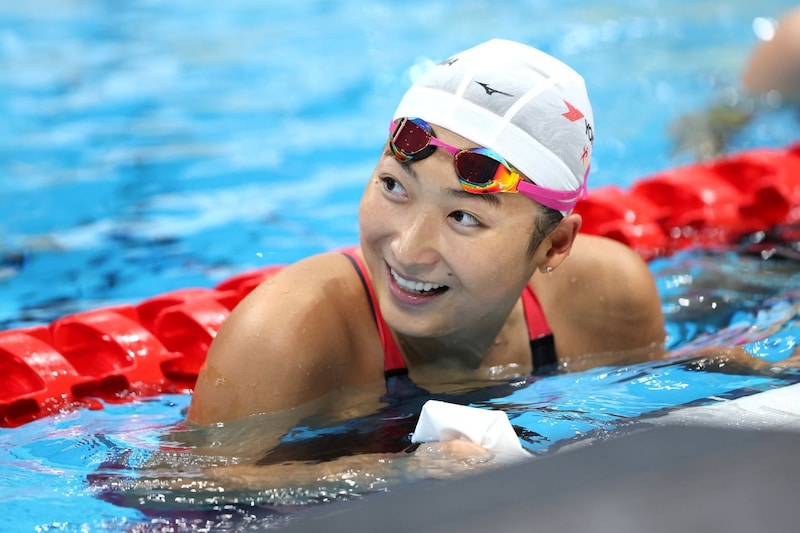 「綺麗なモデルさん！」池江璃花子が披露した雰囲気がらりの“クールな大人コーデ”にファン喝采！「髪伸びたね」「超かわいい」