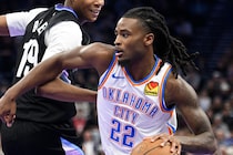 「みんながディフェンスに誇りを持っている」ウォーレスが語る、王者サンダーに浸透する守備のこだわり「楽しんでいるだけさ」＜DUNKSHOOT＞