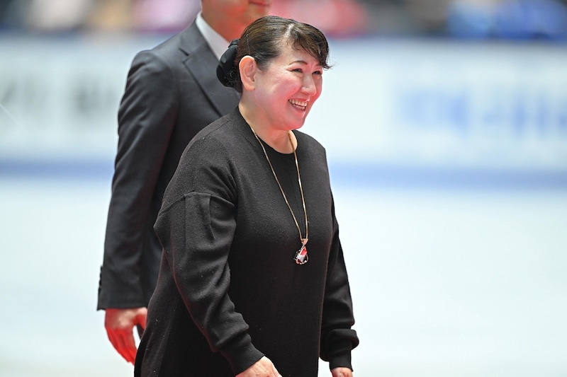 テレビ中継終了後、全日本フィギュア表彰式に現れた“レジェンド”にネット騒然「激アツすぎた」「スケオタ大喜び」「歓声上がったからそっち見たら...」