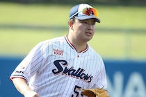 村上宗隆の長打力はMLBでどうなる？ 米記者がWソックス１年目のHR数を“過去の日本人打者の本塁打率”から予測「これまでの前例を踏まえると...」