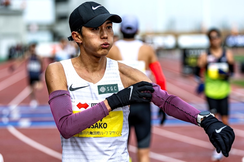 「最高で最強のお二人」その差“１秒”！ 新旧マラソン日本記録保持者のスマイル２ショットにファン歓喜「悟空とベジータやないかい」