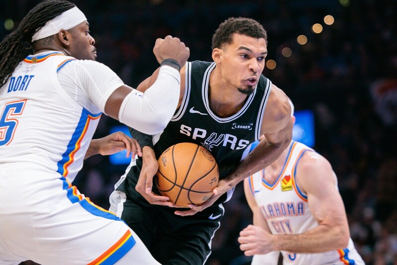 スパーズが“13日間で３度”の王者撃破！サンダーは直近６戦で４敗、シーズン68勝ペースにダウン＜DUNKSHOOT＞