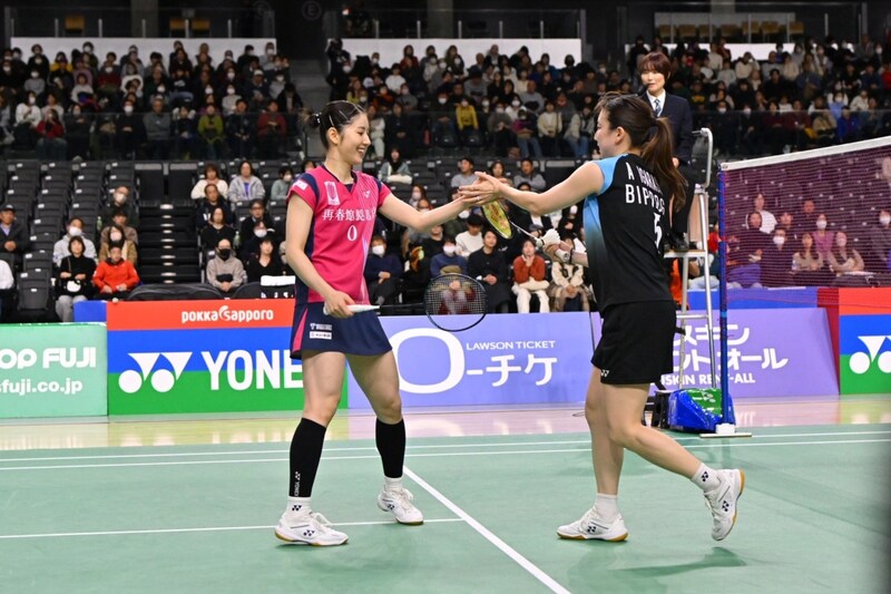 志田千陽/五十嵐有紗“シダガシ”4強進出! 結成4か月の五輪メダリストコンビが頂点まで、あと2勝「腹をくくって決勝進出決めたい」【全日本総合バドミントン】