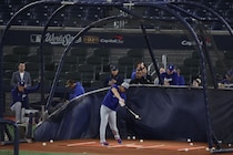 【玉木正之のベースボール今昔物語：第21回】ドジャースも導入した日本式の“２人同時打撃練習"を最初にメジャーへ伝えた元最強助っ人との思い出＜SLUGGER＞