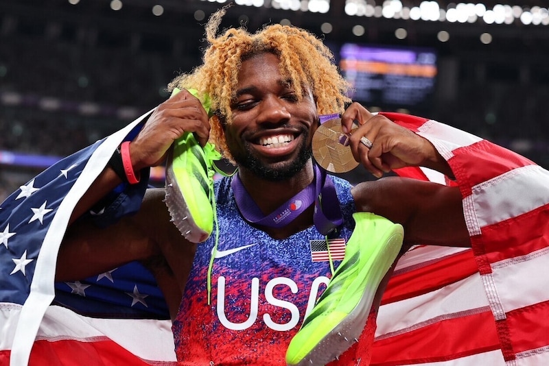 「アニメにも敵わない世界一の主人公」ライルズ、200mで “人類最速男”ボルトに並ぶ史上最多4連覇!「鳥肌やばい」「金髪がなびいて超サイヤ人みたい」ファン大反響【世界陸上】