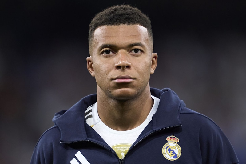 CLマルセイユ戦でPK2発のエムバペ、マドリーで8回目の「ドブレーテ」、64試合で通算50得点に到達! 一方で「報われない」最多得点記録も樹立…