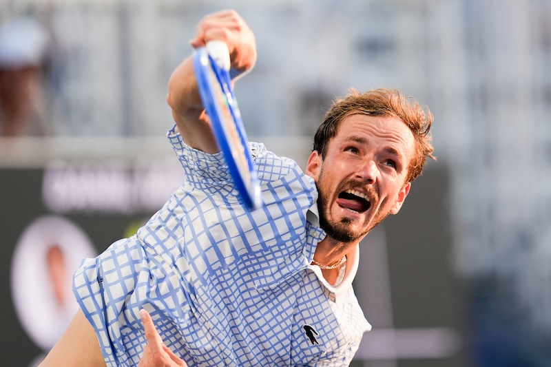 コーチ陣総入れ替えの元1位メドベージェフが新体制を前向きに評価「仕事ぶりは素晴らしい。今後が楽しみ」<SMASH>