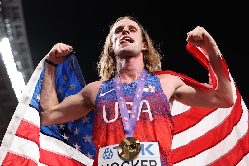 世界記録保持者フィッシャーを振り切り…パリ五輪金・ホッカーが男子5000m初優勝!ネット歓喜「激烈スパートで逆転」【世界陸上】