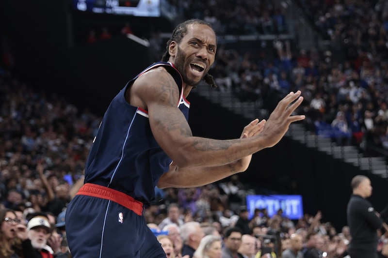 「ビッグネームの墓場になった」元選手がレナードとクリッパーズの“裏契約疑惑”に言及「カワイをこんな風に扱うなんて」<DUNKSHOOT>