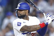 元ドジャース選手、欧州サッカーCLとプレミアリーグの好カードを生観戦「まさかアンフィールドに」ファン反応、ロハスやベッツ妻、ワトソンさん、ハップ、アデルらが“いいね”