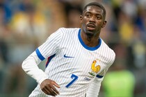 バロンドール受賞のデンベレ、母国紙は「完成された選手」と賛辞！ 英紙は「選考に異論を唱える者はいない」と断言も、次点ヤマルの父親は選考に不信感「非常に奇妙な結果だ」