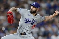 「ドジャースのブルペンには除霊が必要」米女性記者が“お祓い”勧める壊滅状態…守護神スコットは意気消沈「俺の責任。明日は新しい日がくる」